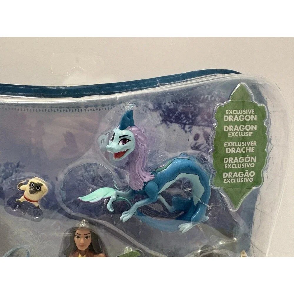 Disney's Raya and the Last Dragon Kumandra Exclusive Story Set with Accessories